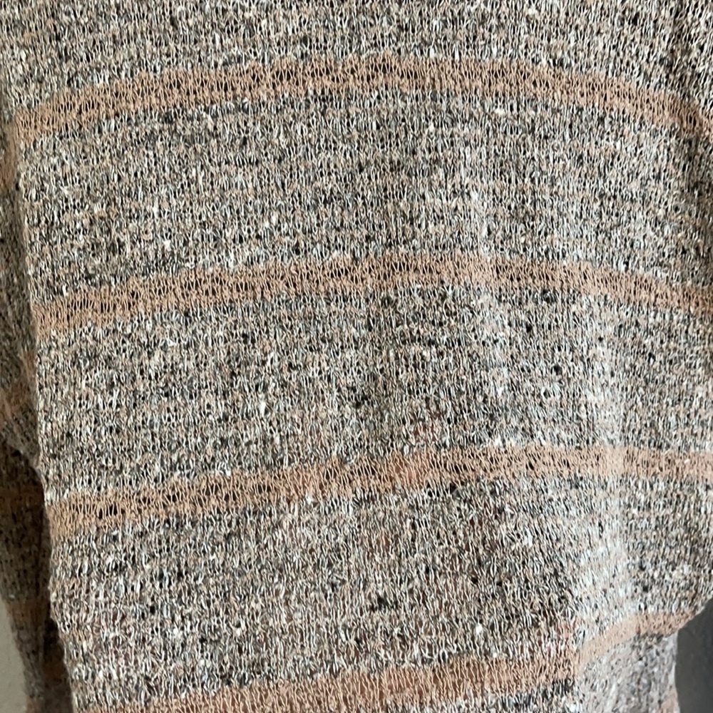 ⭐️SWEATER⭐️ - Picture 4 of 4